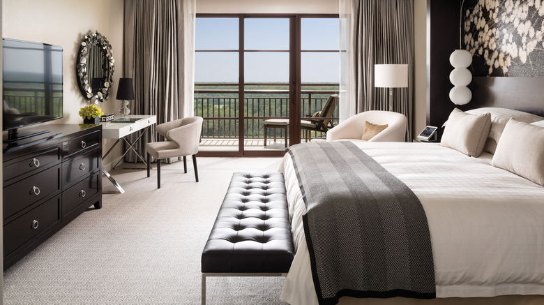 <b>Four Seasons Orlando Walt Disney World Suite</b>. Images powered by <a href="https://leonardo.com/" title="Leonardo Worldwide" target="_blank">Leonardo</a>.