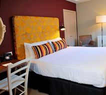 The Crown Manor House Hotel Room