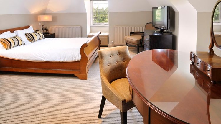 The Crown Manor House Hotel Room
