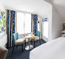 Tommy Jacks Beach Hotel Room