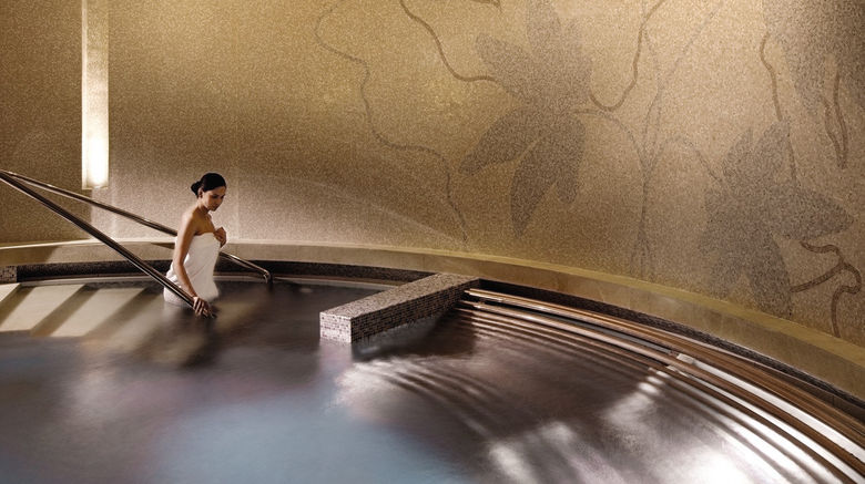 <b>Four Seasons Hotel Macao at Cotai Strip Spa</b>. Images powered by <a href="https://www.leonardoworldwide.com/" title="Leonardo Worldwide" target="_blank">Leonardo</a>.