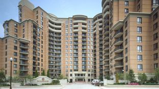 Instrata Pentagon Ct