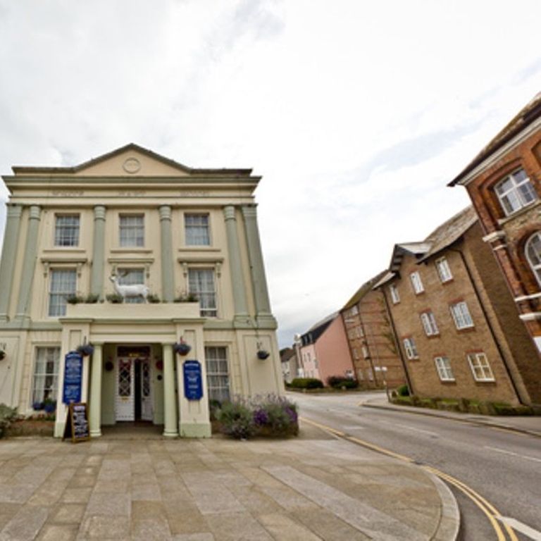 White Hart Hotel, Hayle