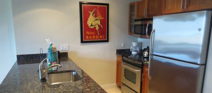 The West End Apartments Room