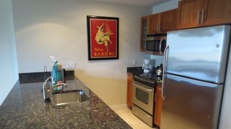 <b>The West End Apartments Room</b>. Images powered by <a href="https://www.leonardoworldwide.com/" title="Leonardo Worldwide" target="_blank">Leonardo</a>.