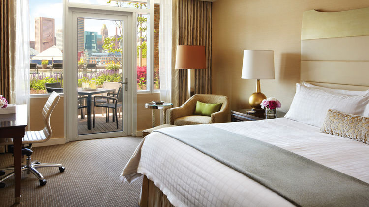 Four Seasons Hotel Baltimore Room