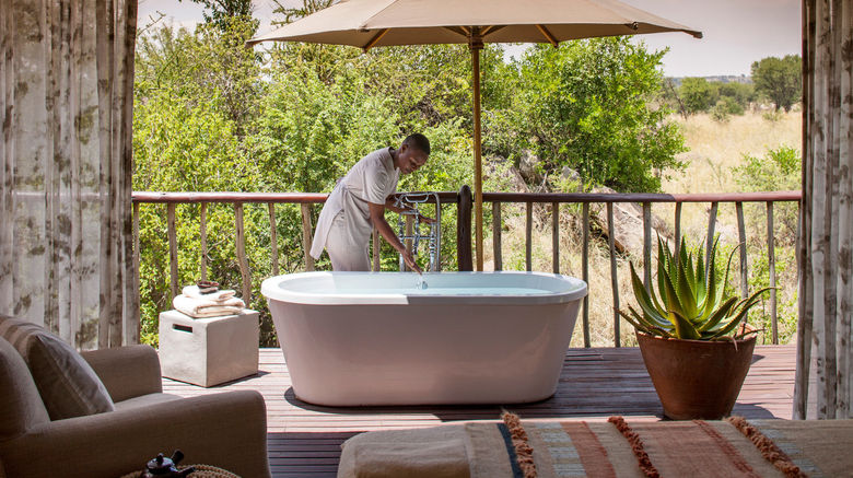 <b>Four Seasons Safari Lodge Serengeti Spa</b>. Images powered by <a href="https://www.leonardoworldwide.com/" title="Leonardo Worldwide" target="_blank">Leonardo</a>.