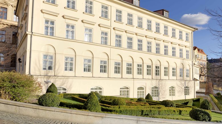 <b>Four Seasons Hotel Prague Exterior</b>. Images powered by <a href="https://www.leonardoworldwide.com/" title="Leonardo Worldwide" target="_blank">Leonardo</a>.