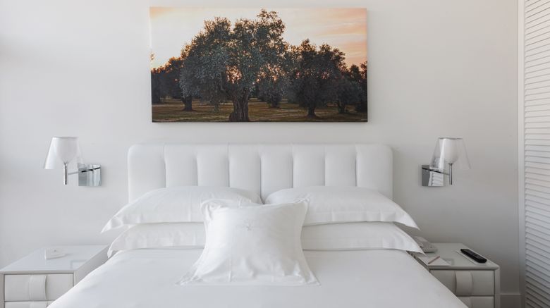 <b>Hotel Magna Pars Suites Milano Suite</b>. Images powered by <a href="https://www.leonardoworldwide.com/" title="Leonardo Worldwide" target="_blank">Leonardo</a>.