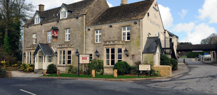 Royal George Exterior