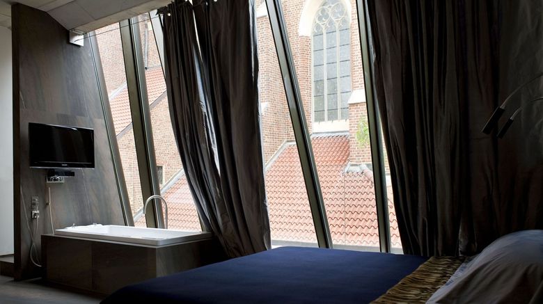 <b>Wroclaw Monopol Hotel Room</b>. Images powered by <a href="https://www.leonardoworldwide.com/" title="Leonardo Worldwide" target="_blank">Leonardo</a>.