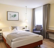 Hotel Deutscher Hof Room