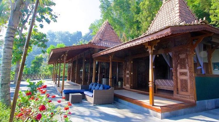 Villa Borobudur Room