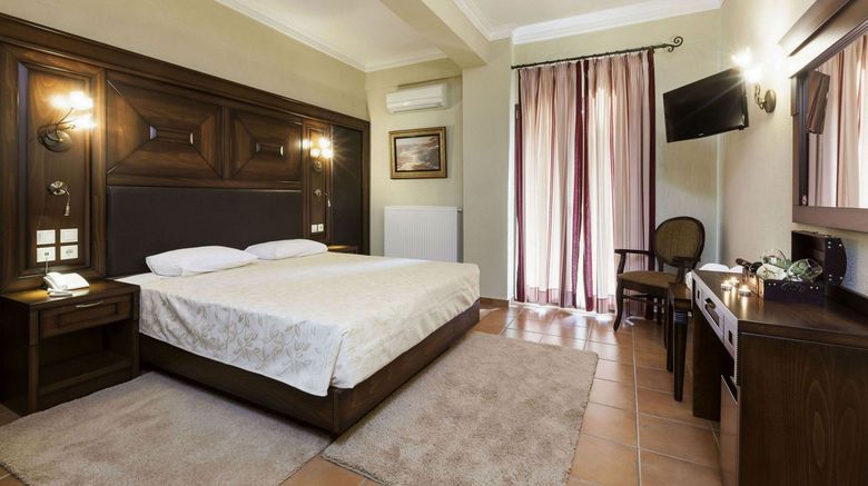 <b>Dellas Hotel Kastraki Room</b>. Images powered by <a href="https://www.leonardoworldwide.com/" title="Leonardo Worldwide" target="_blank">Leonardo</a>.