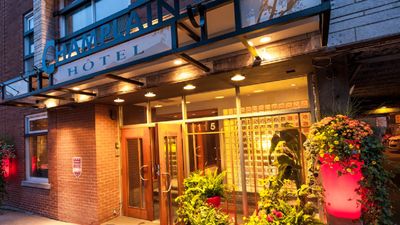 Hotel Champlain