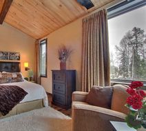 Auberge du Lac Taureau Room
