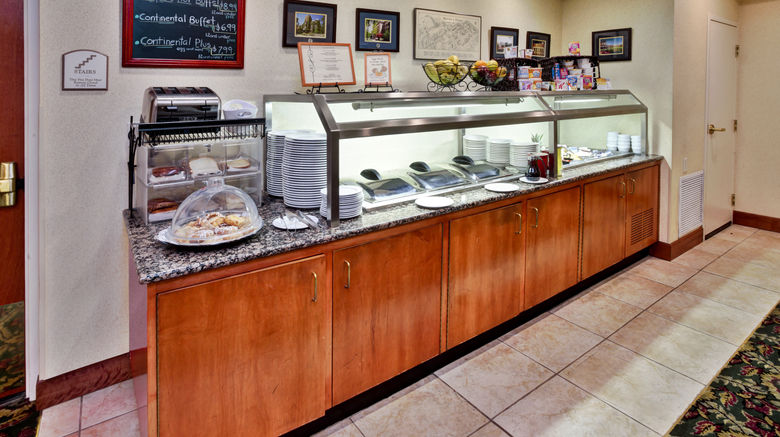 <b>Holiday Inn Hotel & Suites Ann Arbor Restaurant</b>. Images powered by <a href="https://www.leonardoworldwide.com/" title="Leonardo Worldwide" target="_blank">Leonardo</a>.