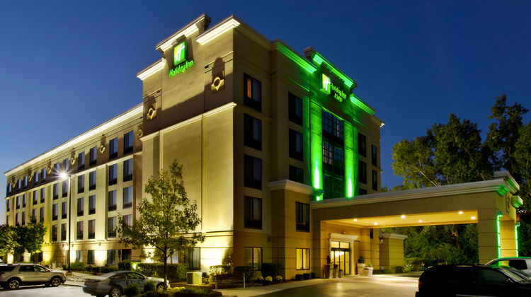 Holiday Inn Hotel & Suites Ann Arbor Exterior