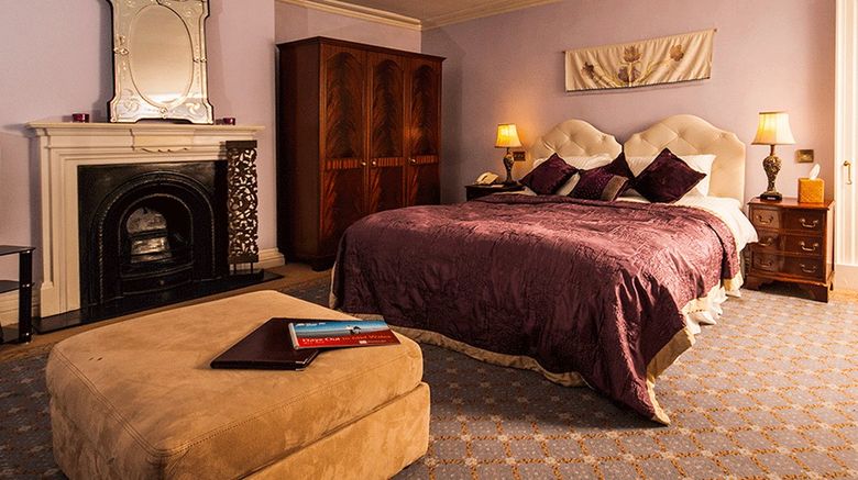 <b>Peterstone Court Hotel Room</b>. Images powered by <a href="https://www.leonardoworldwide.com/" title="Leonardo Worldwide" target="_blank">Leonardo</a>.