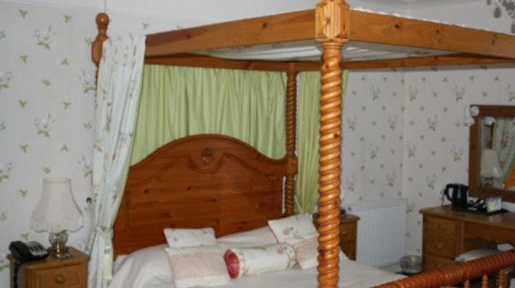 Woodlands Country House Hotel Room