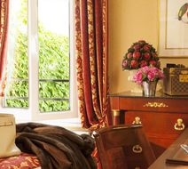 Hotel de Varenne Room
