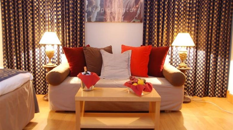 <b>Le Palace Art Hotel Room</b>. Images powered by <a href="https://www.leonardoworldwide.com/" title="Leonardo Worldwide" target="_blank">Leonardo</a>.