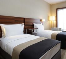 Warsaw Plaza Hotel Room