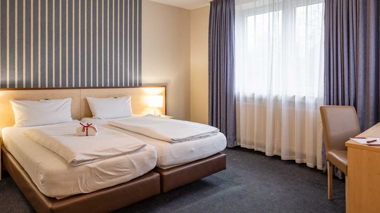<b>Astoria Hotel Room</b>. Images powered by <a href="https://www.leonardoworldwide.com/" title="Leonardo Worldwide" target="_blank">Leonardo</a>.