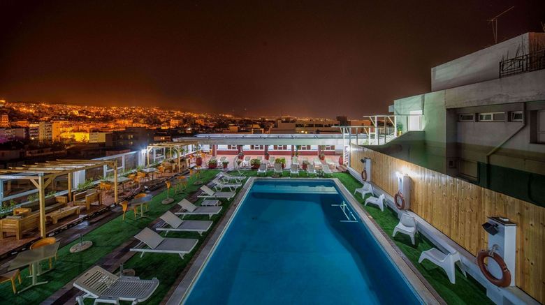 <b>Capsis Hotel Thessaloniki Pool</b>. Images powered by <a href="https://www.leonardoworldwide.com/" title="Leonardo Worldwide" target="_blank">Leonardo</a>.