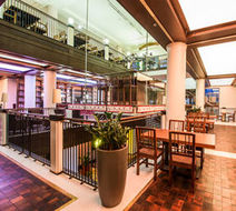 Bristol Tradition & Luxury Hotel Lobby