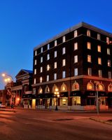 Grant Hall Hotel