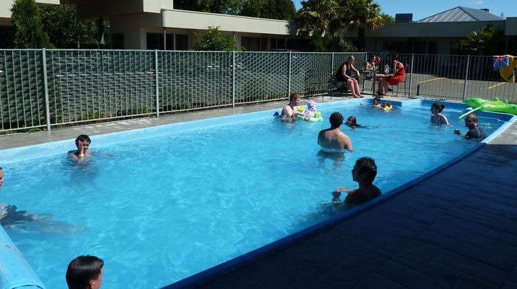 Portmans Motor Lodge Pool
