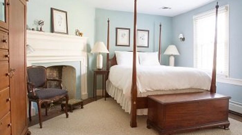 <b>Inn At Glencairn Room</b>. Images powered by <a href="https://www.leonardoworldwide.com/" title="Leonardo Worldwide" target="_blank">Leonardo</a>.