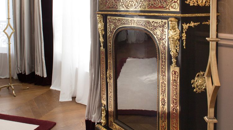 La Reserve Paris Hotel and Spa Suite