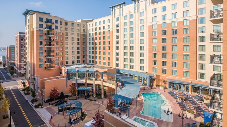 Club Wyndham National Harbor Exterior