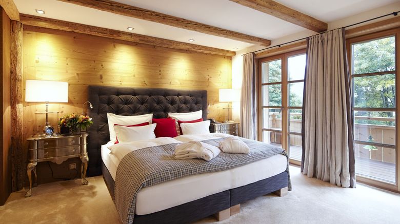 <b>Hotel Tannenhof Suite</b>. Images powered by <a href="https://www.leonardoworldwide.com/" title="Leonardo Worldwide" target="_blank">Leonardo</a>.