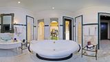<b>Oberoi Udaivilas Room</b>. Virtual Tours powered by <a href="https://www.leonardoworldwide.com/" title="Leonardo Worldwide" target="_blank">Leonardo</a>.