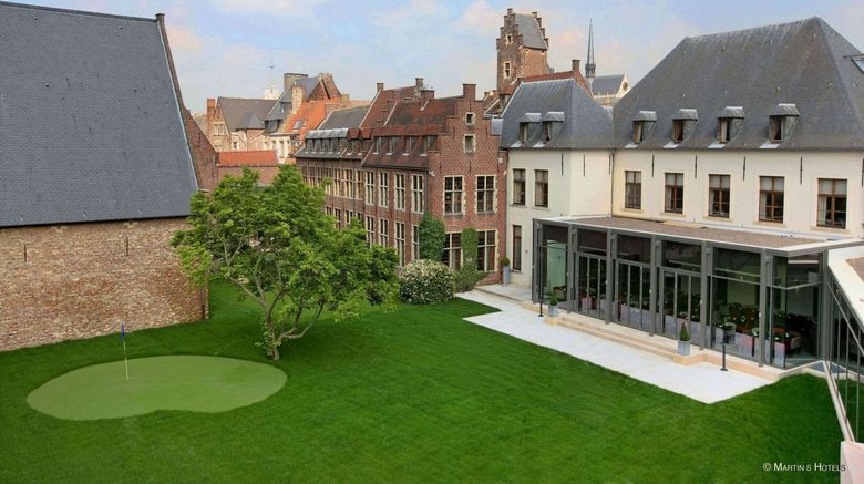 Martins Klooster Exterior. Images powered by <a href="https://www.leonardoworldwide.com" target="_blank" rel="noopener">Leonardo</a>.