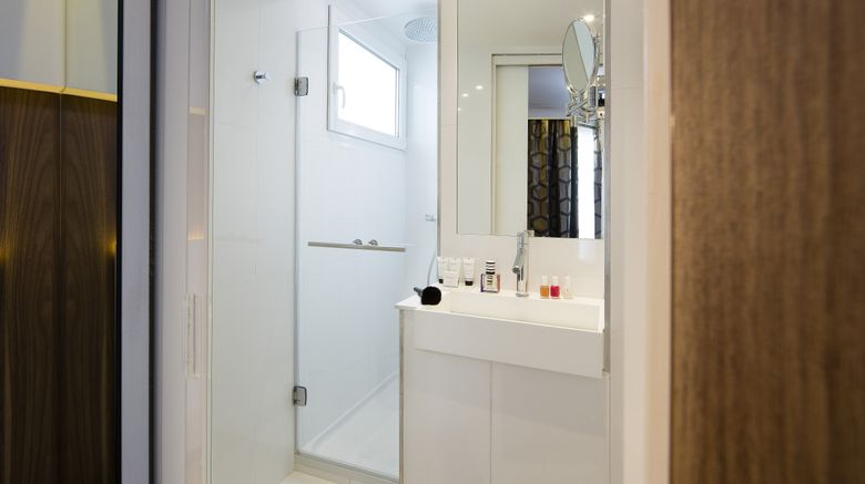 <b>Hotel Eiffel Turenne Room</b>. Images powered by <a href="https://www.leonardoworldwide.com/" title="Leonardo Worldwide" target="_blank">Leonardo</a>.