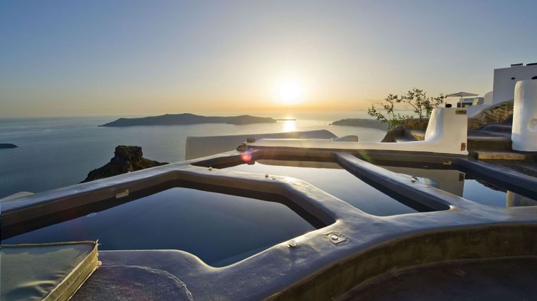 <b>Sophia Luxury Suites Room</b>. Images powered by <a href="https://www.leonardoworldwide.com/" title="Leonardo Worldwide" target="_blank">Leonardo</a>.