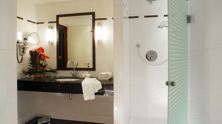 Marivaux Hotel Room