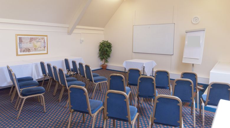 <b>Days Inn Sandy Meeting</b>. Images powered by <a href="https://www.leonardoworldwide.com/" title="Leonardo Worldwide" target="_blank">Leonardo</a>.