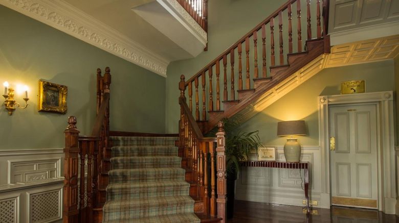 <b>Bunratty Castle Hotel & Leisure Club, BW Lobby</b>. Images powered by <a href="https://www.leonardoworldwide.com/" title="Leonardo Worldwide" target="_blank">Leonardo</a>.