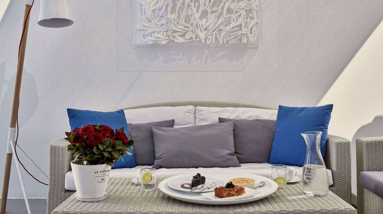 <b>Alti Santorini Suites Lobby</b>. Images powered by <a href="https://www.leonardoworldwide.com/" title="Leonardo Worldwide" target="_blank">Leonardo</a>.