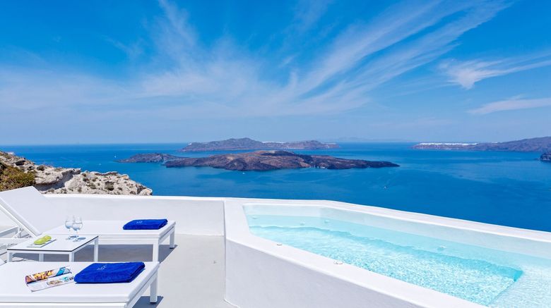 <b>Alti Santorini Suites Pool</b>. Images powered by <a href="https://www.leonardoworldwide.com/" title="Leonardo Worldwide" target="_blank">Leonardo</a>.