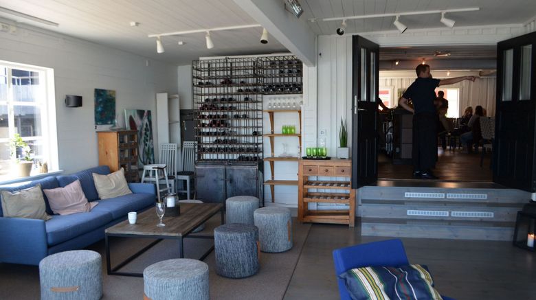 <b>Salt & Sill Floating Hotel Lobby</b>. Images powered by <a href="https://www.leonardoworldwide.com/" title="Leonardo Worldwide" target="_blank">Leonardo</a>.