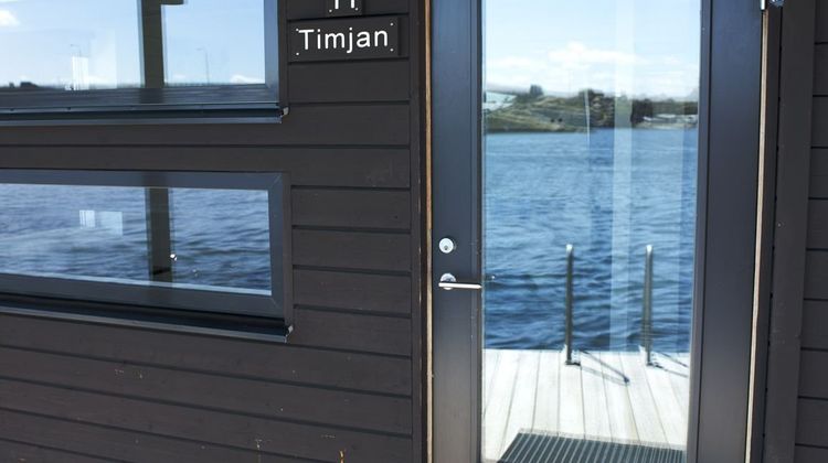 Salt & Sill Floating Hotel Room