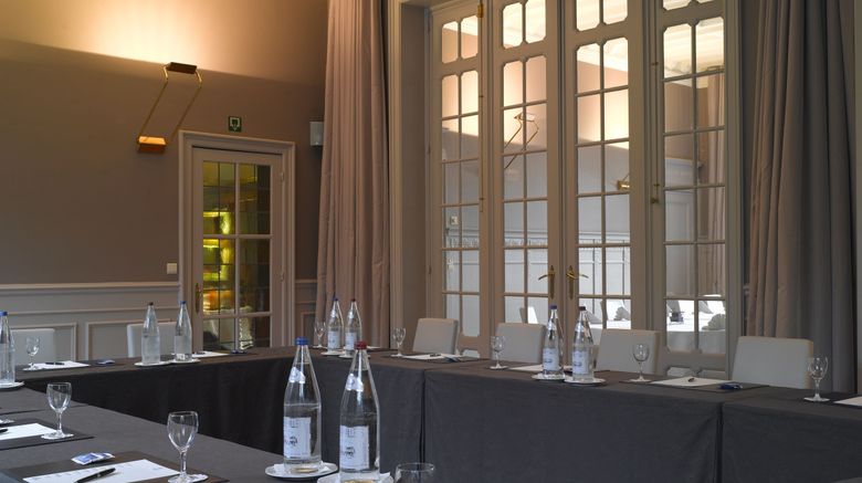 <b>Martin's Manoir Meeting</b>. Images powered by <a href="https://www.leonardoworldwide.com/" title="Leonardo Worldwide" target="_blank">Leonardo</a>.