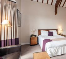 Staindrop Lodge Room