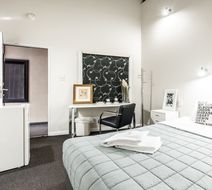 Airport Hotel Sydney Room